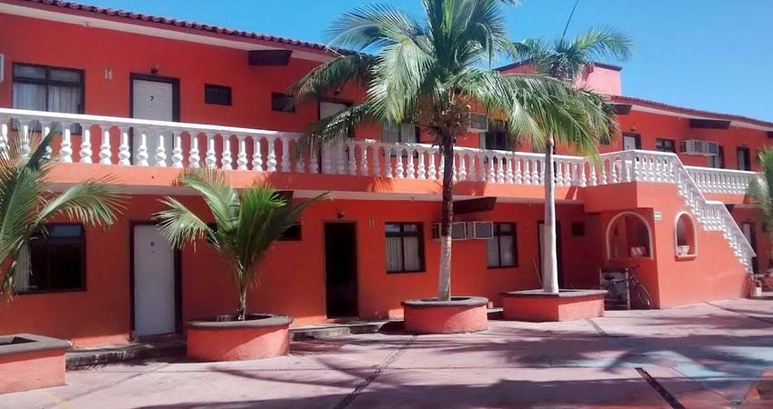Encuentran hombre sin vida en habitación del hotel Oasis