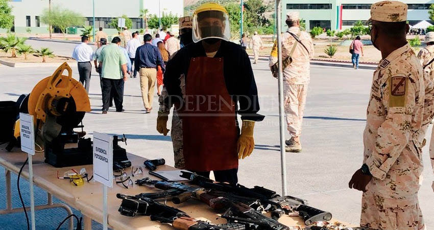 Destruye el Ejército Mexicano 187 armas incautadas en BCS