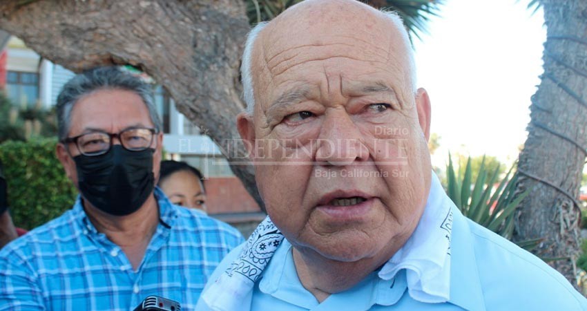 Denuncien si detectan uso indebido de autos oficiales: Gobernador