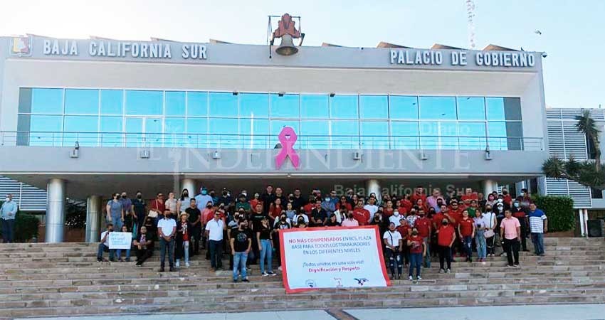 Tras manifestación de docentes, gobierno estatal ofrece revisión de demandas