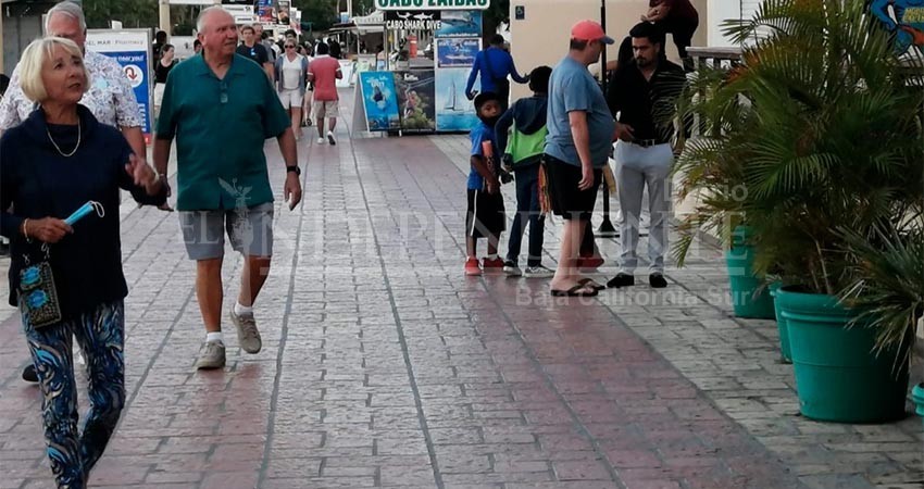 Principal motivo de que turistas llamen al 911 son los robos