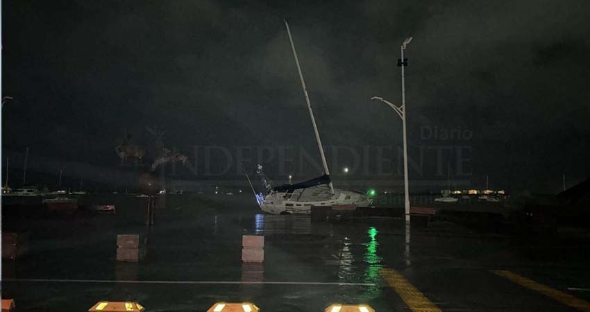 Sin energía Todos Santos y un importante número de colonias en La Paz