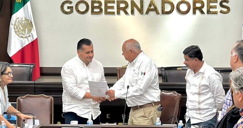 Nombran a Saul González nuevo titular de la Secretaría General de Gobierno