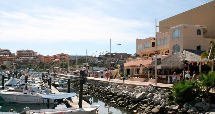 Cruceristas: Sin operar la ASIPONA, aún se reflejan carencias en puerto de Cabo San Lucas