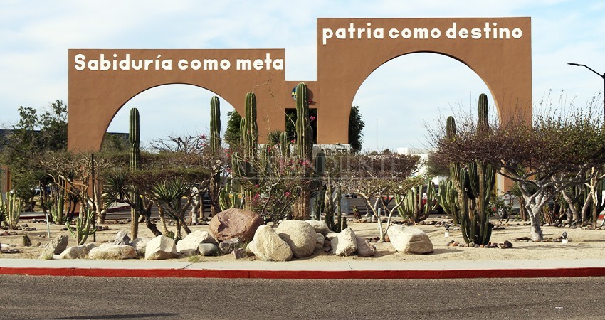 UABCS, de las mejores universidades en el país: Salgado González