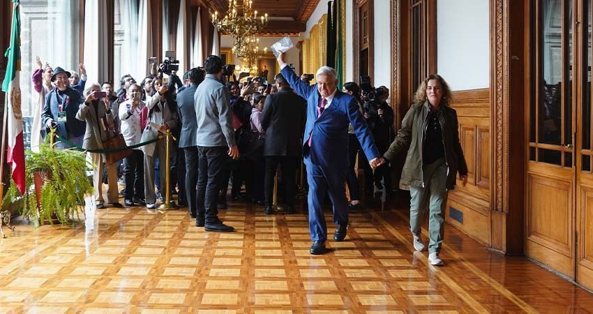 ‘Muchas gracias y hasta siempre’, AMLO se despide con emotivo video