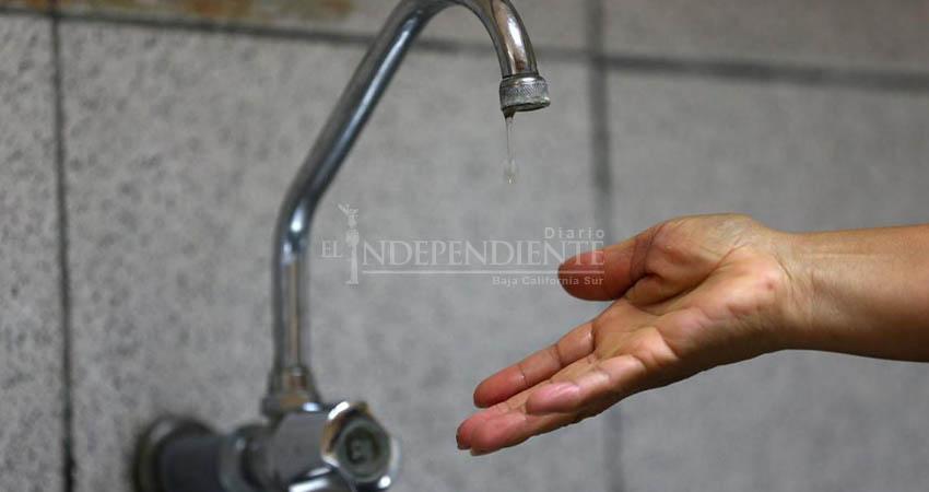 Vecinos de Villas del Encanto denuncian omisión de las autoridades municipales ante la falta de agua