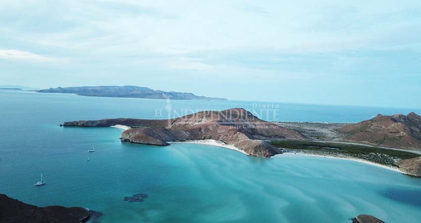 Playas de La Paz con 40% de aforo