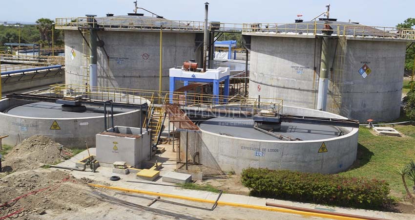 CFE deja sin servicio a planta de aguas residuales en La Paz