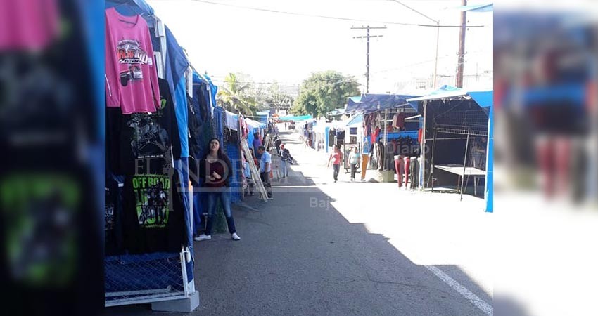 Tradicional Tianguis navideño del centro de La Paz podría cambiar de sede