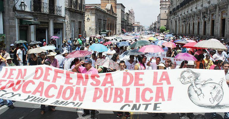 Cué paga nómina inflada a maestros de la CNTE Cué paga nómina inflada a maestros de la CNTE