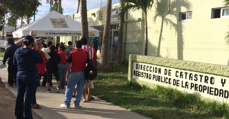 Denuncian “mafias” entre ambulantes, policías e inspectores fiscales