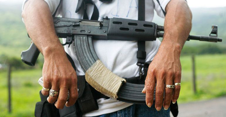 Narco cede... rebaja cuotas de extorsión