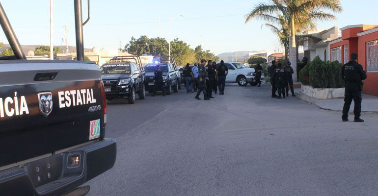 Encuentran una granada de fragmentación y un arma de fuego en la colonia Las Américas Encuentran una granada de fragmentación y un arma de fuego en la colonia Las Américas