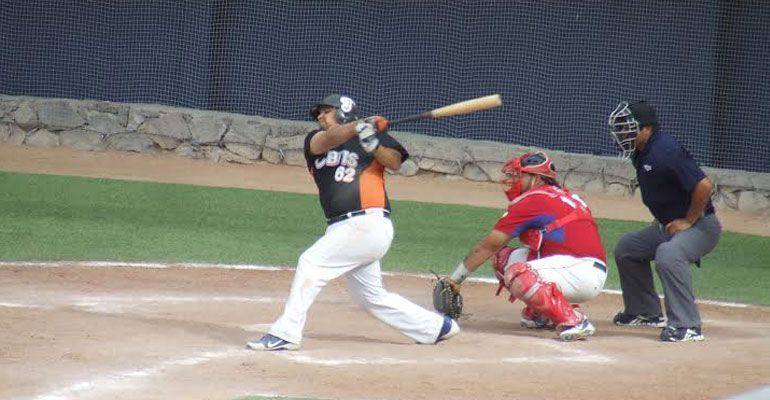 Cbtis 62 debuta con Victoria 14-10 sobre Delfines