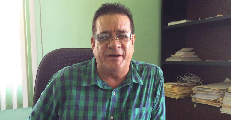 Niega Alfredo Porras acuerdos políticos con Ricardo Barroso