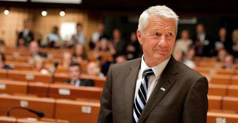 Cesan al presidente del comité del premio Nobel de la Paz