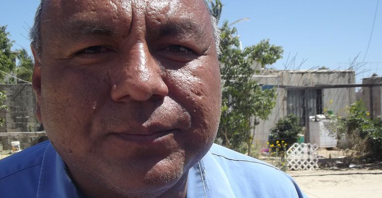 Bloquean trabajadores de la construcción libramiento de SJC por adeudo de salarios.