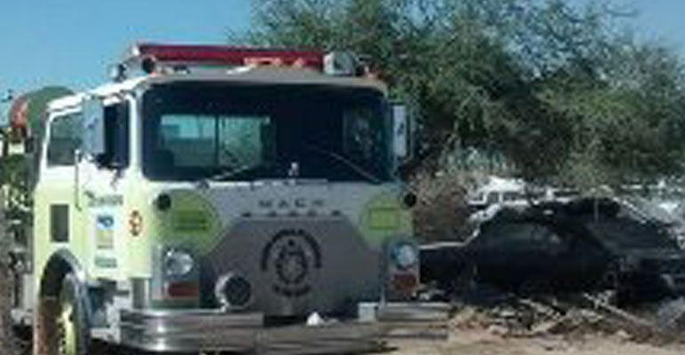 Se quedó sin combustible! unidad de bomberos varada tras sofocar incendio Se quedó sin combustible! unidad de bomberos varada tras sofocar incendio
