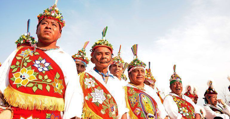 Cumbre Tajín se “cimbró” con artistas nacionales y extranjeros Cumbre Tajín se “cimbró” con artistas nacionales y extranjeros