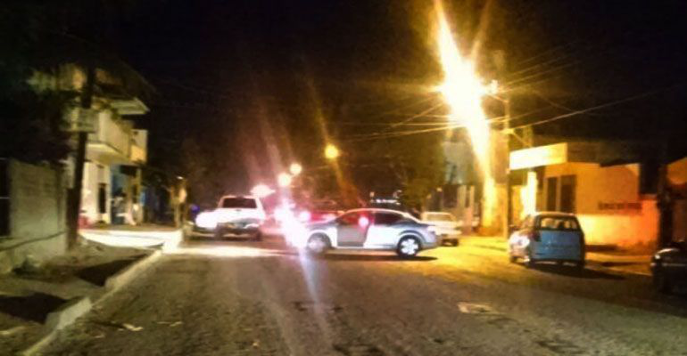 Delincuentes abren fuego contra ministeriales en persecución