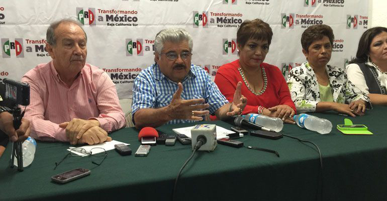 DESMIENTEN… Asegura Schiaffino que el PRI otorgó dos “grandes” suplencias a la CNC DESMIENTEN… Asegura Schiaffino que el PRI otorgó dos “grandes” suplencias a la CNC