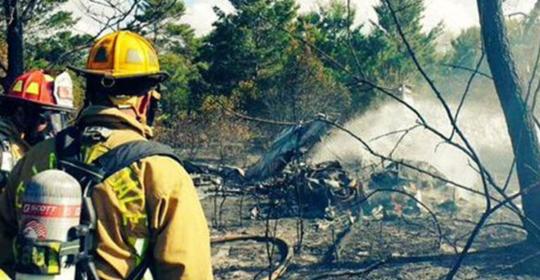 Mueren cuatro personas al estrellarse avioneta en Florida