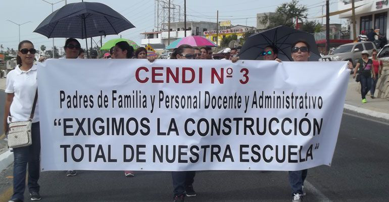 Agrupación Plan XXI analiza salida del PRI acompañado de líderes Agrupación Plan XXI analiza salida del PRI acompañado de líderes