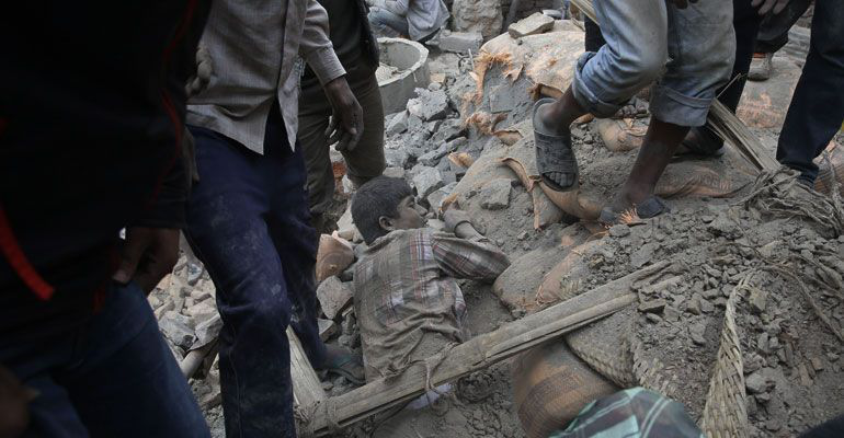 Más de 3.700 muertos en el sismo en Nepal Más de 3.700 muertos en el sismo en Nepal