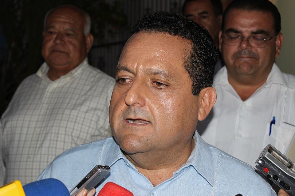 Fracasó el Pacto de Civilidad en pleno debate entre candidatos a la gubernatura de BCS Fracasó el Pacto de Civilidad en pleno debate entre candidatos a la gubernatura de BCS