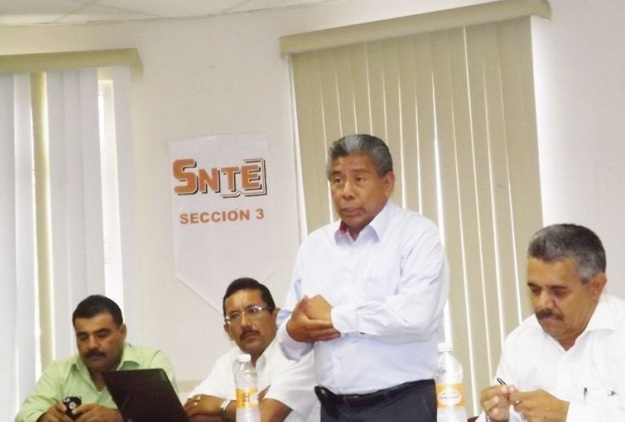 Se cumplen dos semanas sin clases en BCS; Son más de 120 mil alumnos los afectados Se cumplen dos semanas sin clases en BCS; Son más de 120 mil alumnos los afectados