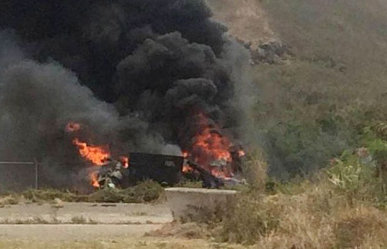 Avión militar sufre accidente al aterrizar de emergencia en Hawai