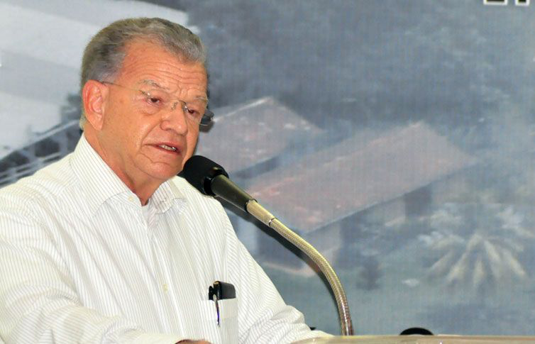 Revocan formal prisión a Granier por "lavado" de dinero Revocan formal prisión a Granier por "lavado" de dinero