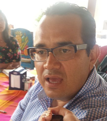 Padres de familia interponen amparo para exigir que sus hijos tengan clases