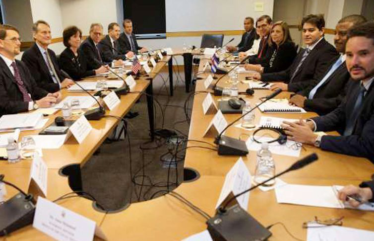 Dialogan Estados Unidos y Cuba Dialogan Estados Unidos y Cuba