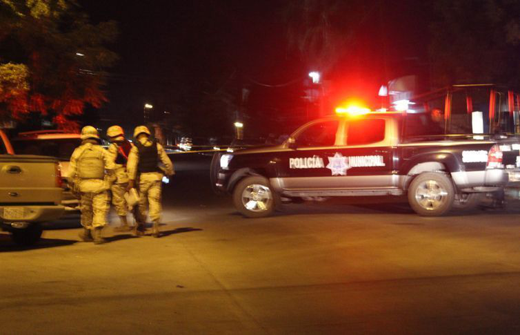 Cuatro casquillos percutidos de 9 mm fueron levantados en balacera de Indeco