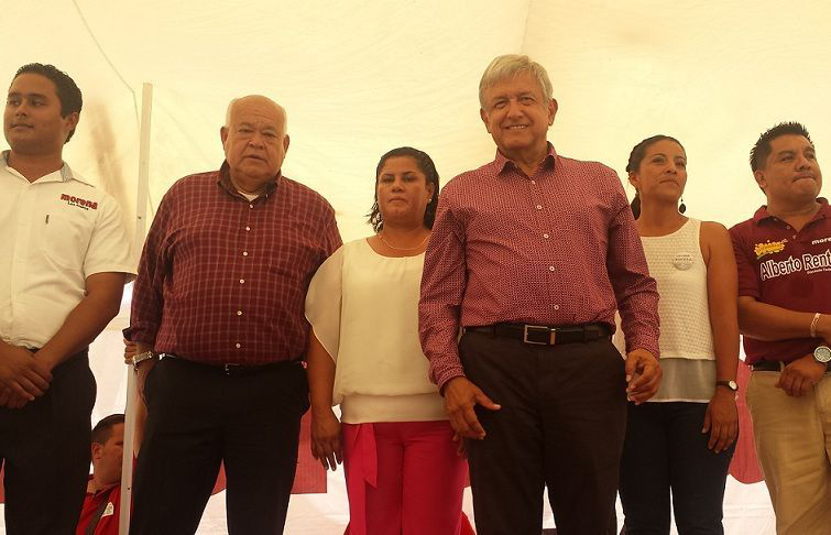 Visita AMLO Los Cabos, invita a seguidores de MORENA a votar por sus candidatos Visita AMLO Los Cabos, invita a seguidores de MORENA a votar por sus candidatos