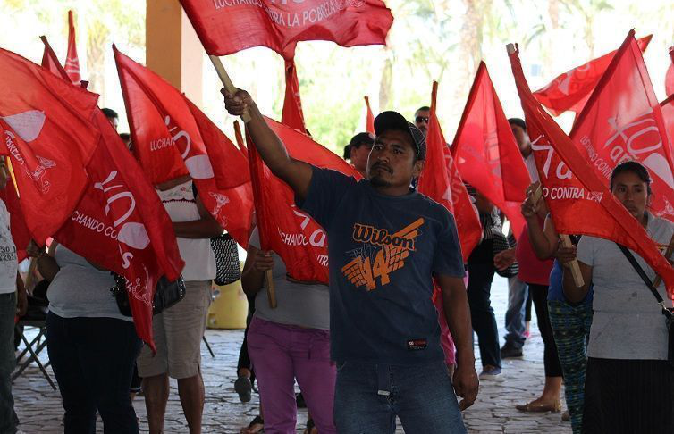 La lucha de Antorcha Campesina: El doble discurso La lucha de Antorcha Campesina: El doble discurso