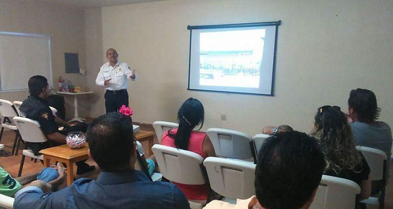 “Los Cabos es doblemente vulnerable en caso de huracán” bomberos de Cabo San Lucas