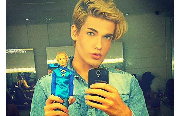 Fallece a los 20 años el 'Ken humano' brasileño   