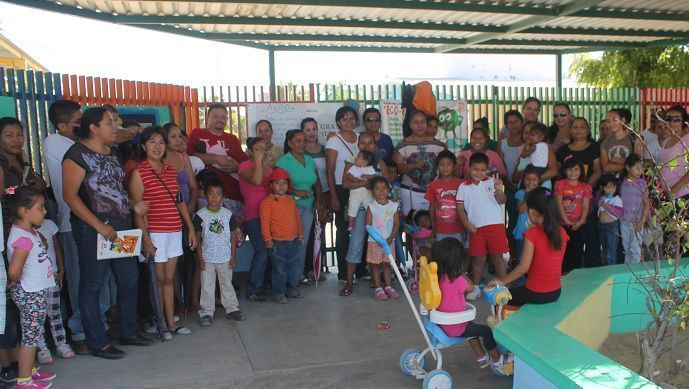 La espera terminó; padres de familia toman instalaciones del jardín de niños Adriana Trasviña