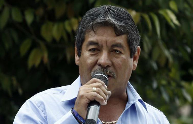 Líder ordena a la CNTE no someterse a evaluación magisterial Líder ordena a la CNTE no someterse a evaluación magisterial