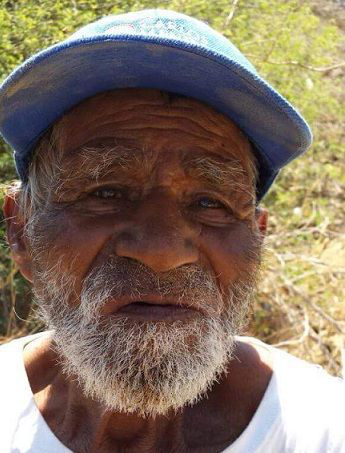 Piden ayuda para encontrar a los familiares de Don Alfredo