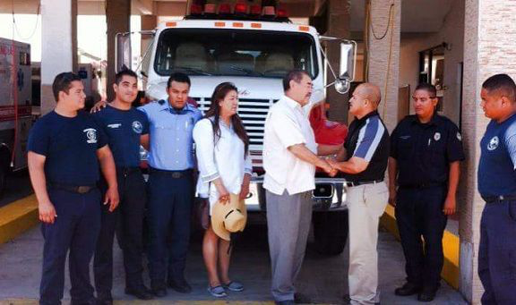 Se disculpa dueño del hotel con bomberos de CSL