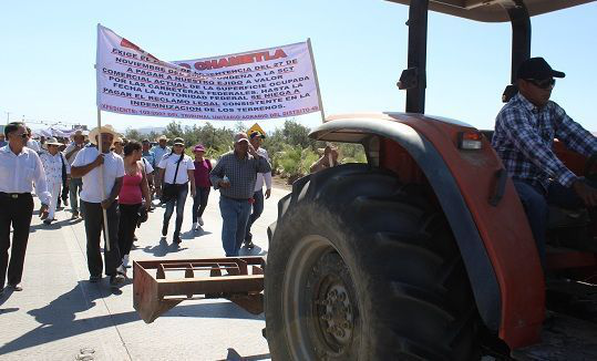 Condiciona SCT a ejidatarios; deben desistir en sus demandas para poder cobrar