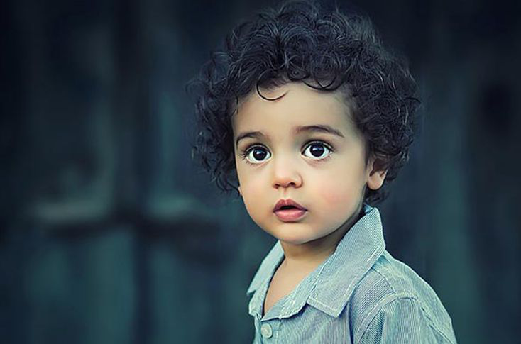 Ofrece por internet a su hijo para comprarse una casa en Rusia Ofrece por internet a su hijo para comprarse una casa en Rusia