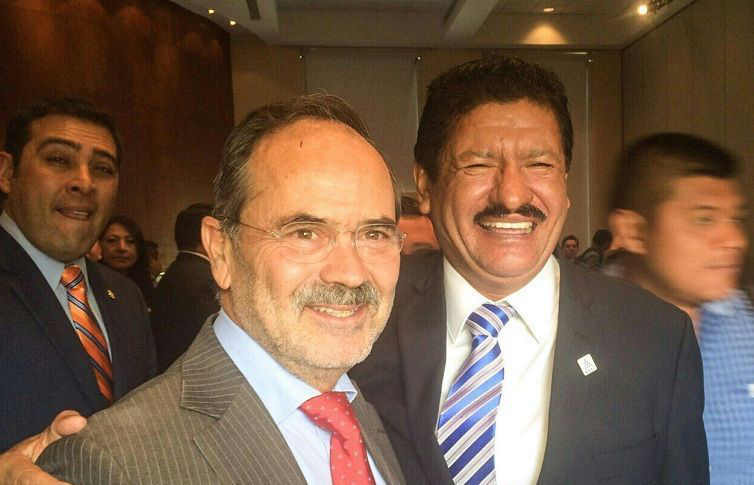 Asiste Armando Martínez CEN del PAN reúne a todos sus alcaldes electos