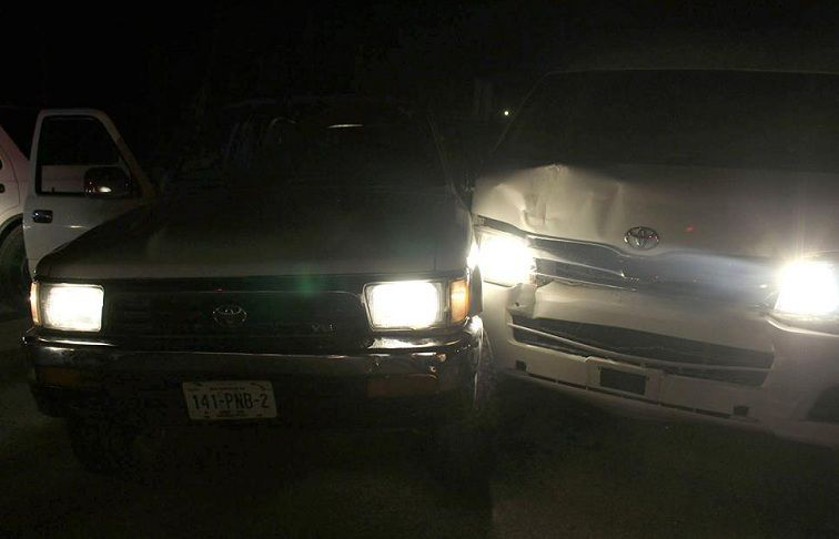 Mujer persigue y choca a conductor que impactó su auto