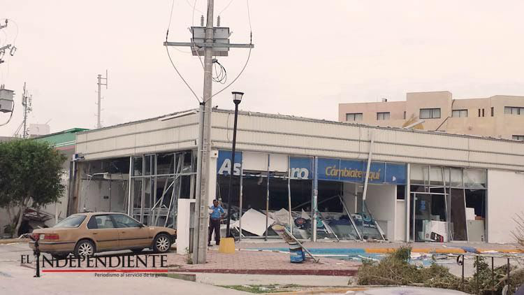 A un año de Odile, el gobierno federal ha invertido más de dos mil millones en la reconstrucción de Los Cabos A un año de Odile, el gobierno federal ha invertido más de dos mil millones en la reconstrucción de Los Cabos