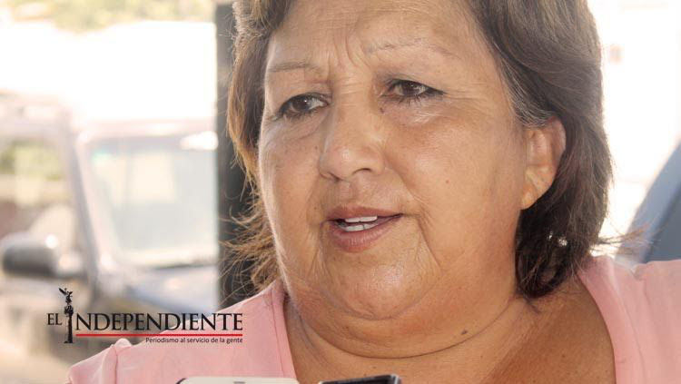 Tras diálogo con el secretario de la SEP, Maestra Guillermina Botello levanta huelga de hambre Tras diálogo con el secretario de la SEP, Maestra Guillermina Botello levanta huelga de hambre